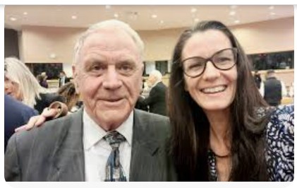 Datei:Arne Burkhardt Maria Hubmer-Mogg.jpg