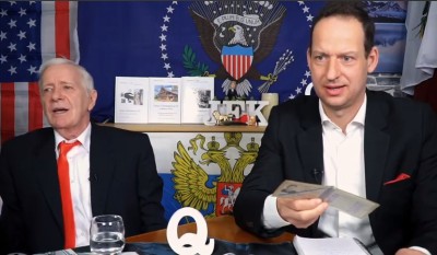 Datei:HJ Mueller Daniel Mantey Qanon.jpg