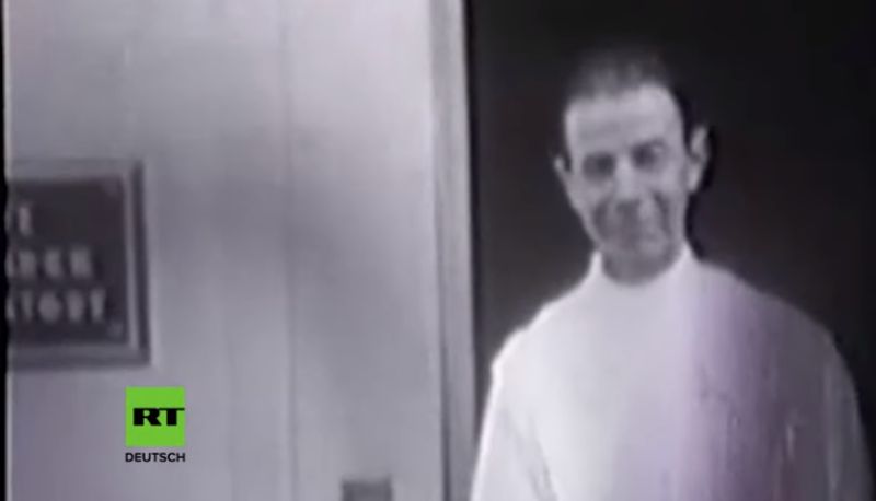 Datei:Maria Janssen RT Deutsch Raymond Rife 2019.jpg