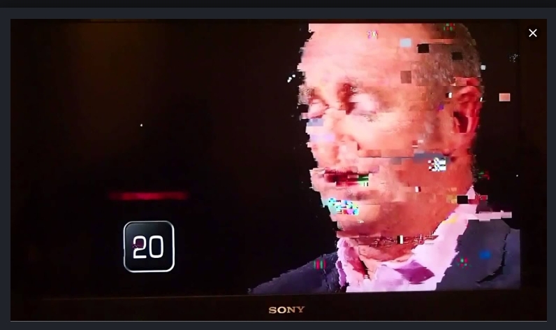 Datei:Bildstoerung Digitalfernsehen.jpg