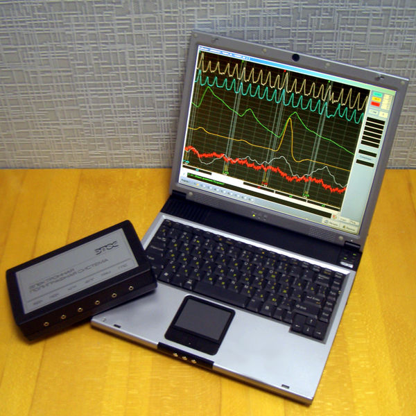 Datei:Polygraph1.jpg