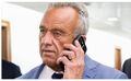Robert Kennedy jr Handy mobile phone.jpg