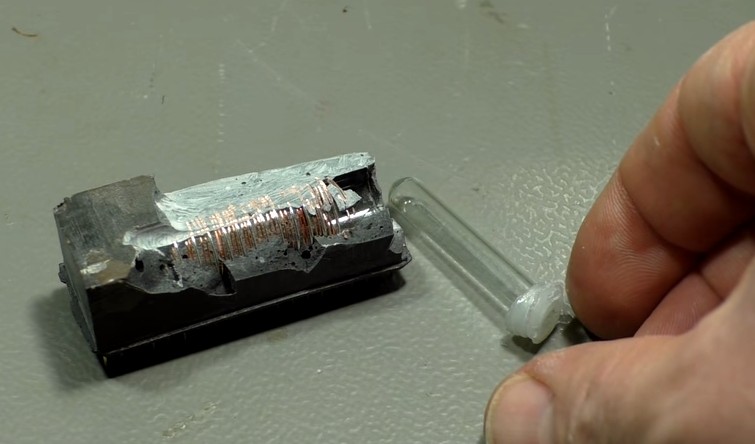 Fichier:MORA RM100 DH Filter4.jpg